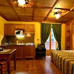 Checrouit Apart-hotel Courmayeur