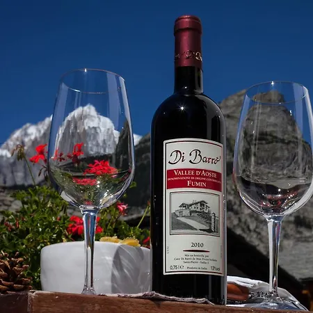 Apart-hotel Checrouit Courmayeur