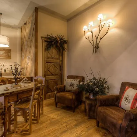 Checrouit Hotel apartamentowy