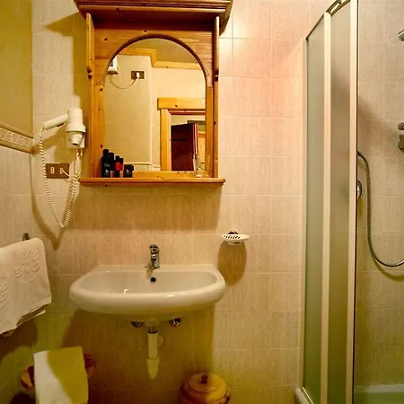 Checrouit Aparthotel 3*