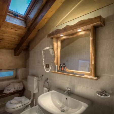 Hotel apartamentowy Checrouit