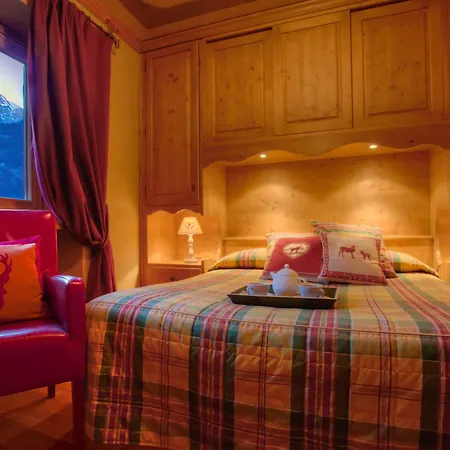 Checrouit Aparthotel 3*