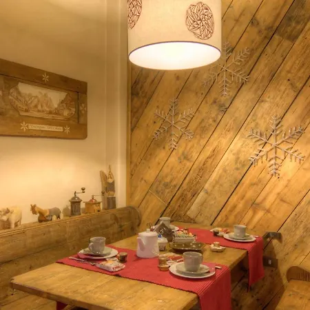 Checrouit Hotel apartamentowy