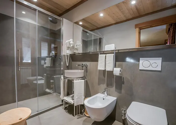 Checrouit 3* קורמאיור