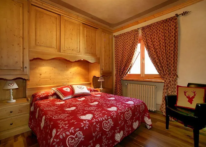 מלון דירות Checrouit