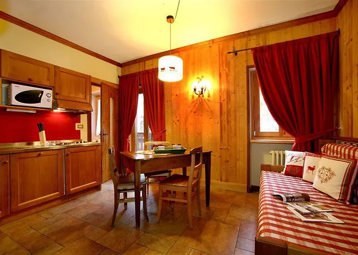 Checrouit מלון דירות