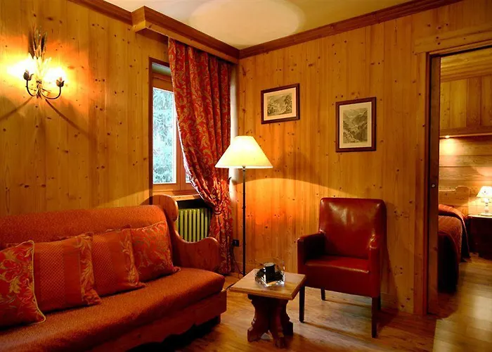 Checrouit 아파트호텔