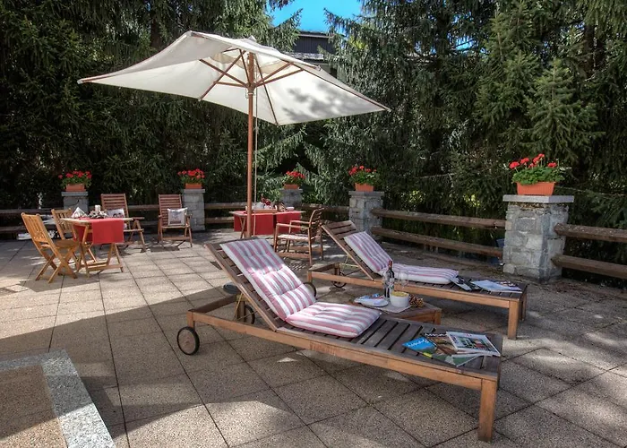 Checrouit 3* קורמאיור